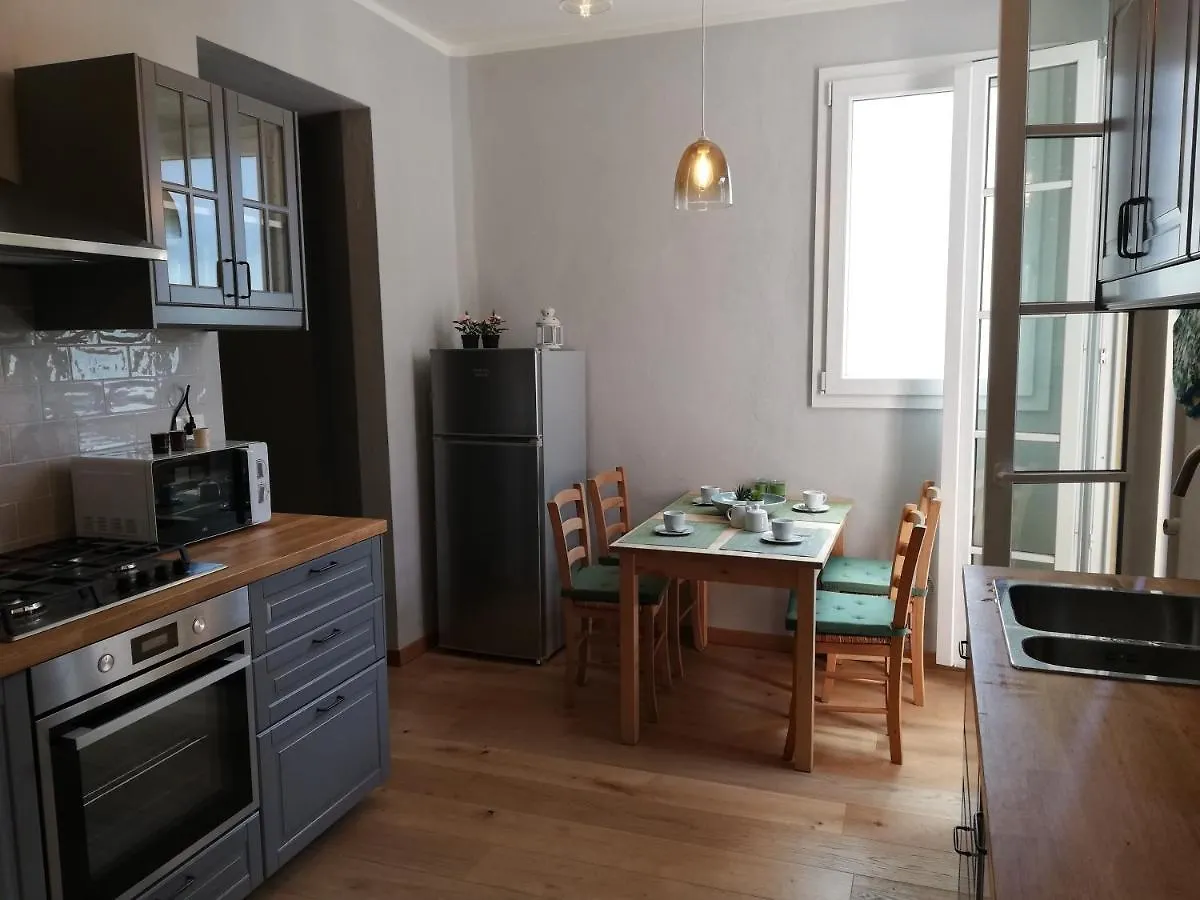 Casa Ridolfi Holiday Home -Una Terrazza Sui Giardini Di Pisa 0*,  Italy
